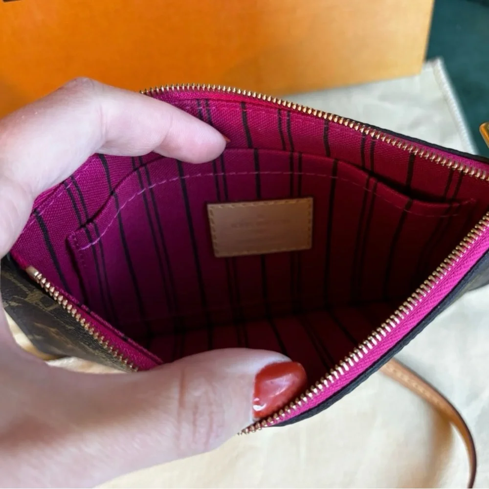 Authentic Louis Vuitton Neverfull PM pink pivone pouch monogram